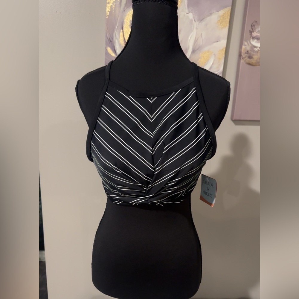 NWT Shade & Shore Black and White Bikini Top size Medium